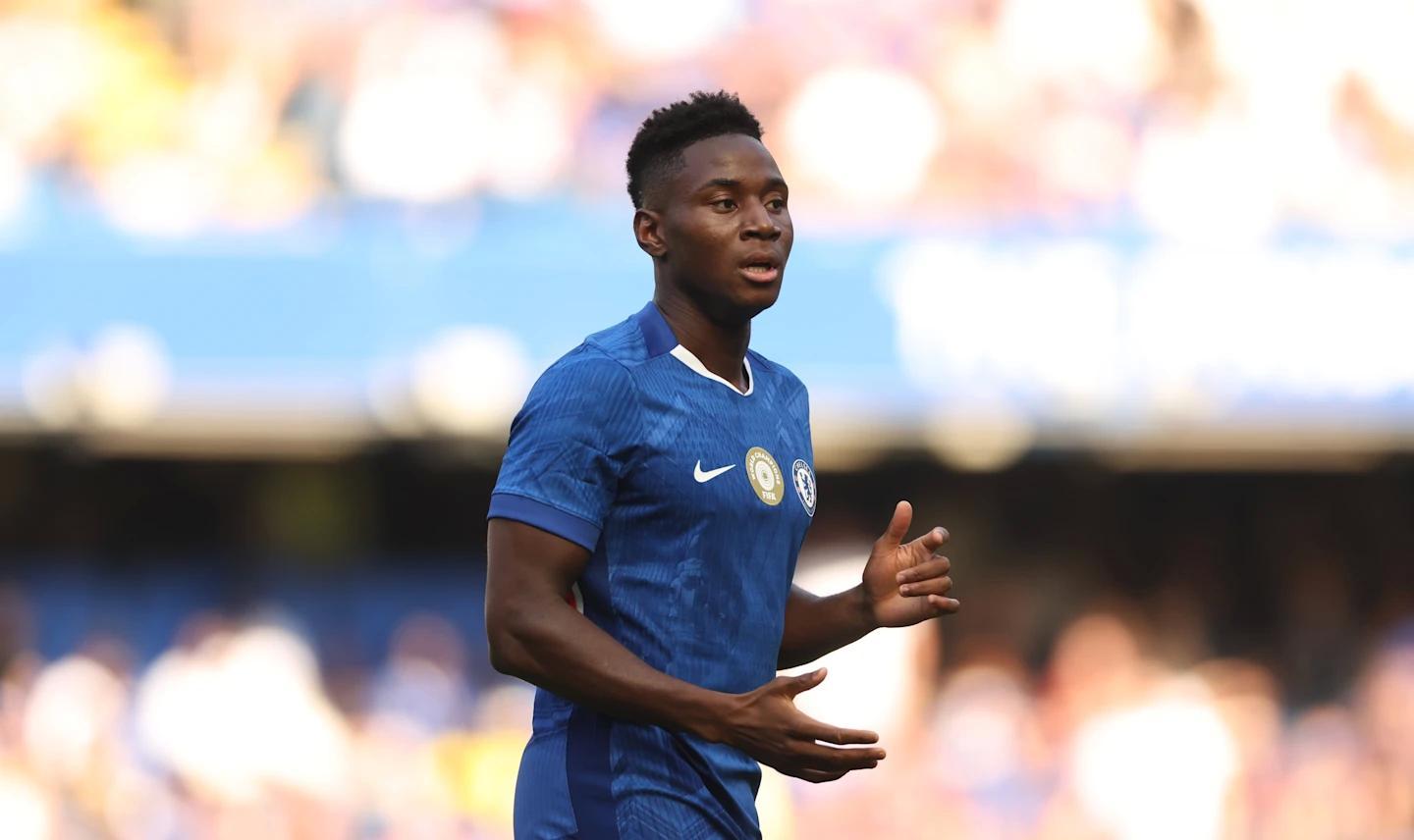 切尔西官方：中场球员达里奥-埃苏戈大腿手术完成